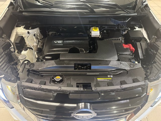 Used 2023 Nissan Pathfinder SL AWD/4WD image 29