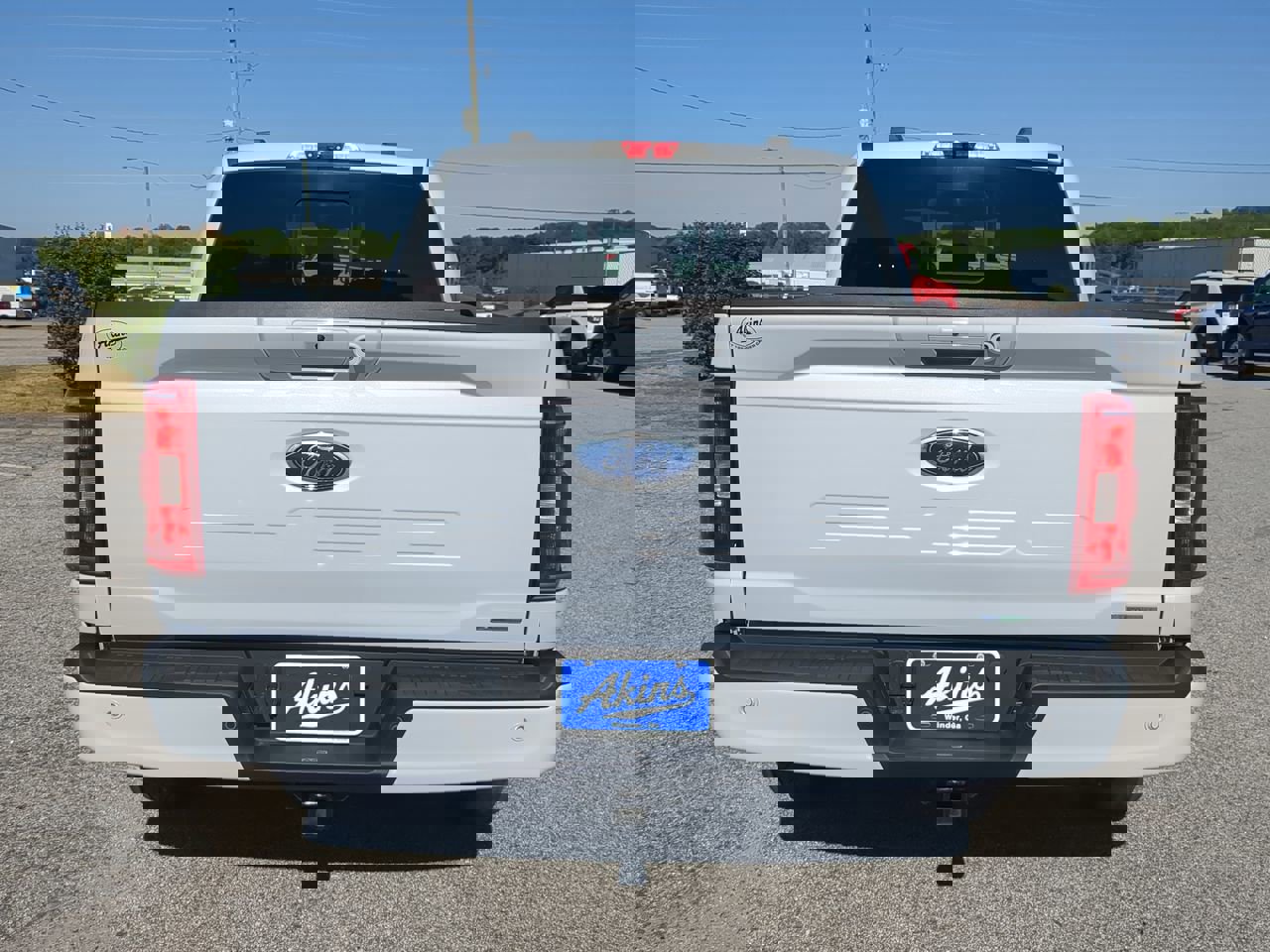 Certified 2022 Ford F150 XLT w/ Equipment Group 302A High image 3