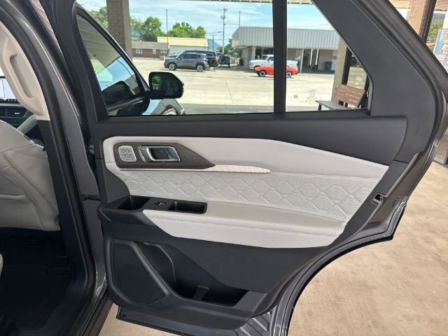 Certified 2025 Ford Explorer Platinum w/ Ultimate Package AWD/4WD image 26