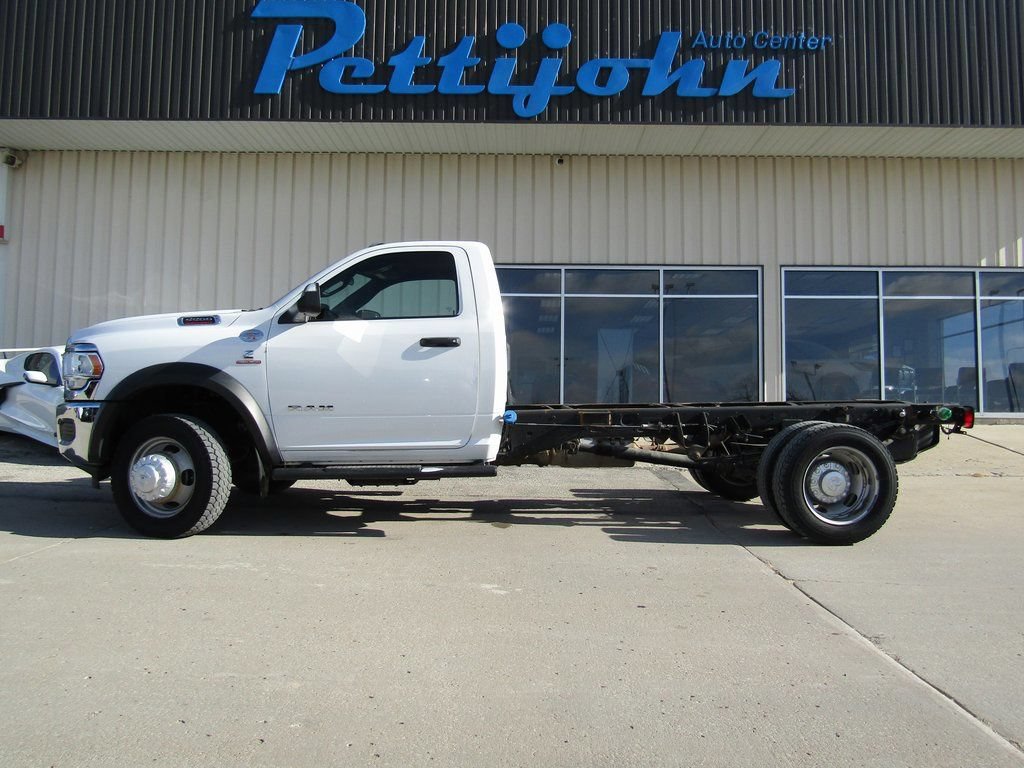 Used 2022 RAM 5500 Tradesman AWD/4WD image 11