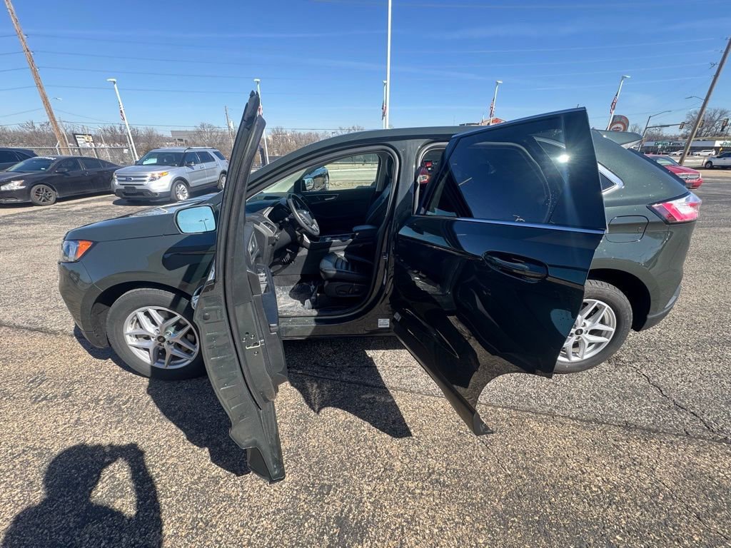 Certified 2024 Ford Edge SEL w/ Convenience Package image 7