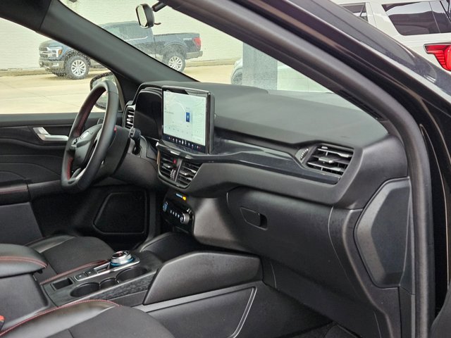 Certified 2024 Ford Escape ST-Line w/ Tech Pack #1 FWD image 18