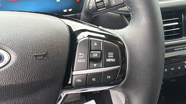 Certified 2023 Ford Escape Platinum AWD/4WD image 23