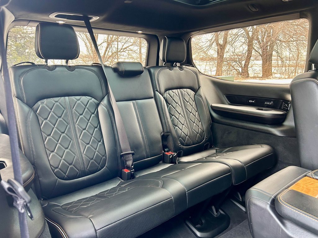 Used 2022 Jeep Grand Wagoneer Series III w/ Rear Seat Video Group 1 image 19