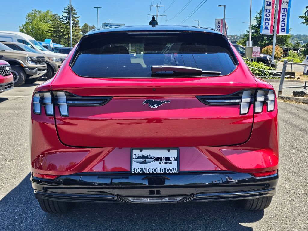 Certified 2023 Ford Mustang Mach-E Premium AWD/4WD image 4