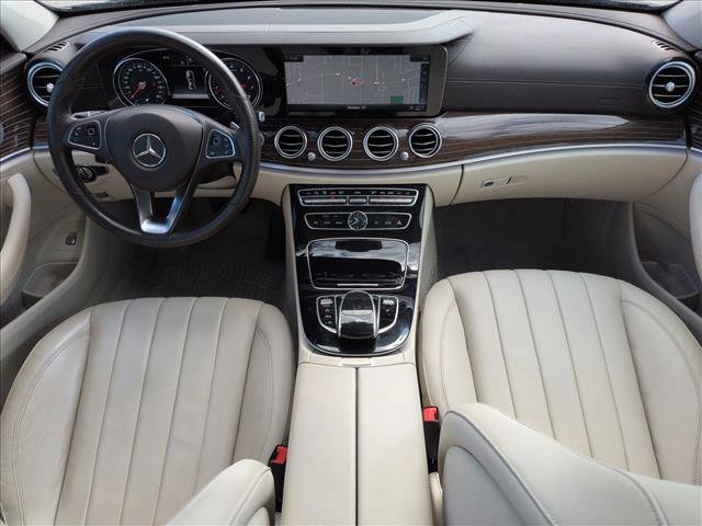 Used 2018 Mercedes-Benz E 300 4MATIC image 19