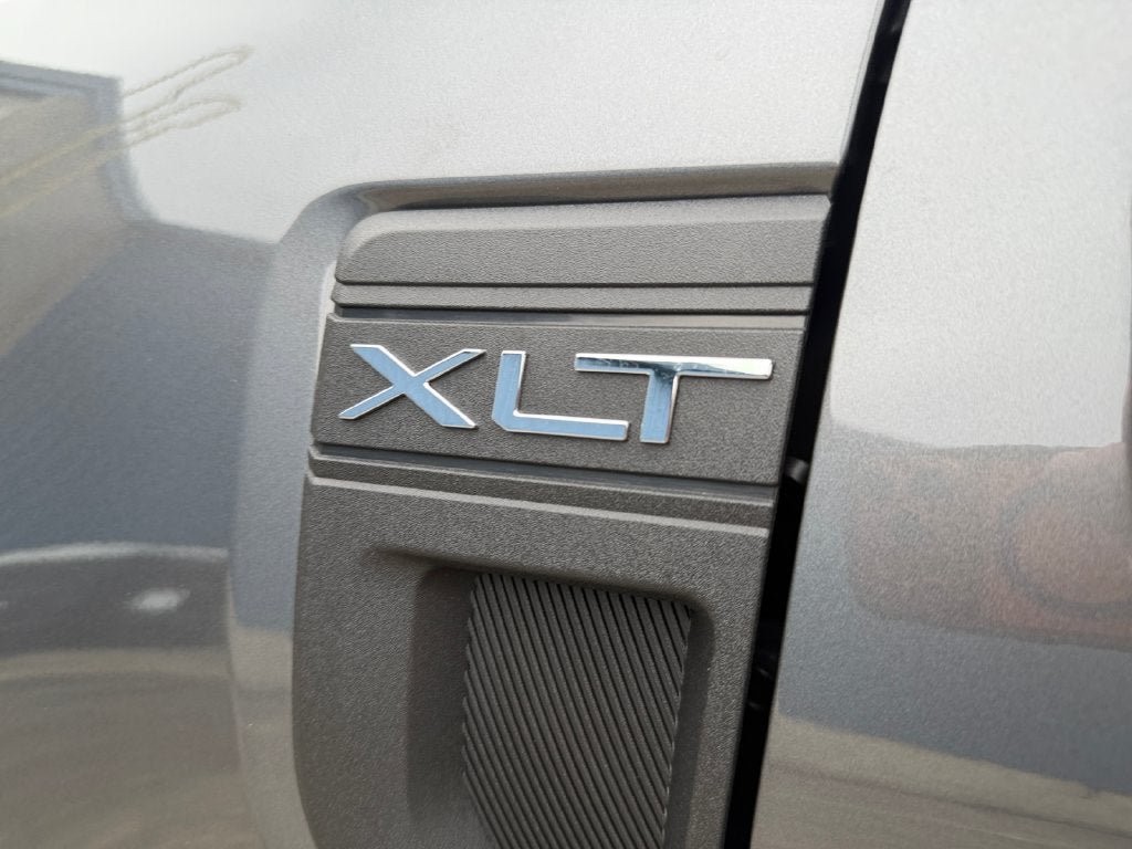 Certified 2025 Ford Maverick XLT w/ 4K Tow Package AWD/4WD image 35