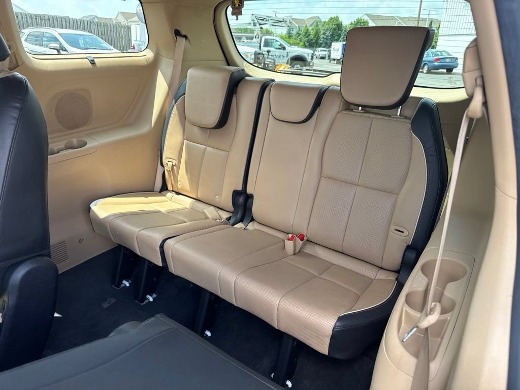 Used 2018 Kia Sedona LX w/ LX Essentials Premium Package FWD image 28