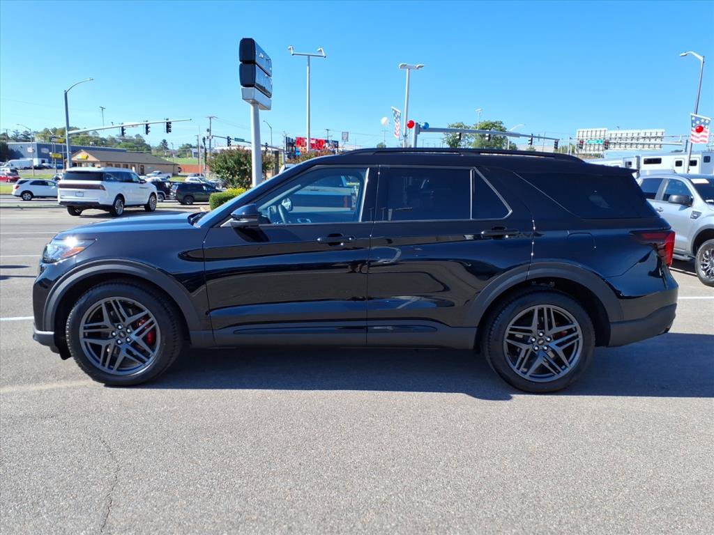 Certified 2026 Ford Explorer ST w/ Sun And Sound Package AWD/4WD image 2