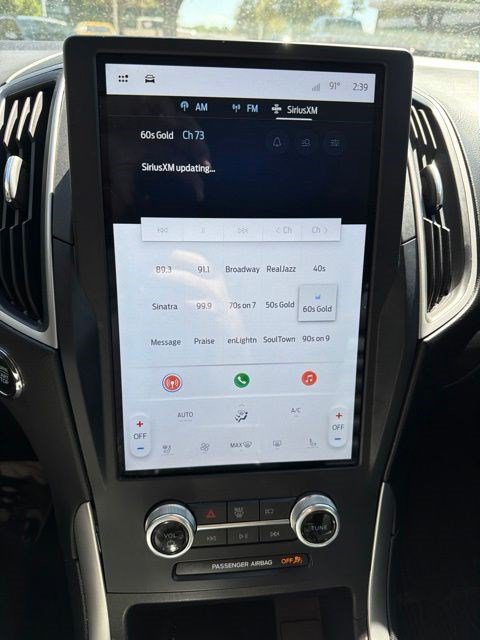 Certified 2022 Ford Edge SEL w/ Sport Appearance Package AWD/4WD image 19
