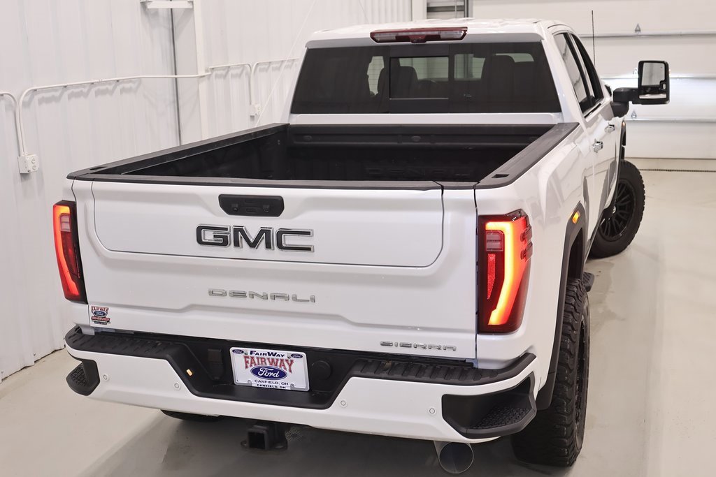 Used 2024 GMC Sierra 3500 Denali Ultimate image 5