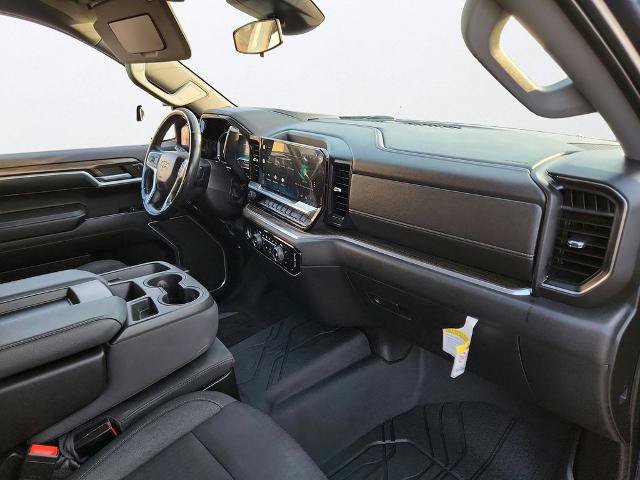 Used 2022 Chevrolet Silverado 1500 LT AWD/4WD image 20