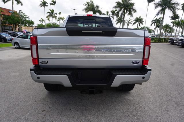 Certified 2022 Ford F350 Platinum w/ Tremor Off-Road Package AWD/4WD image 2