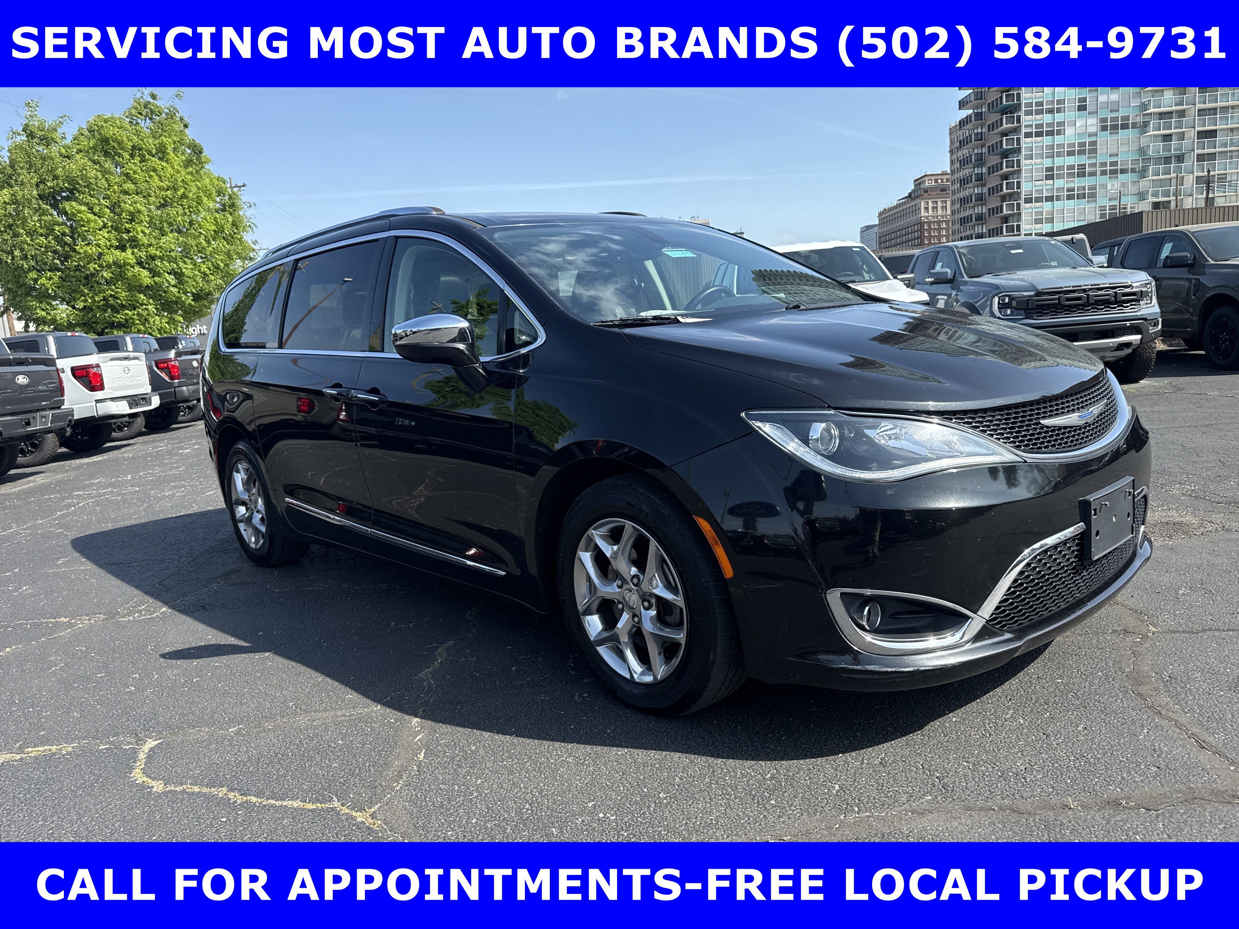Used 2018 Chrysler Pacifica Limited FWD image 8