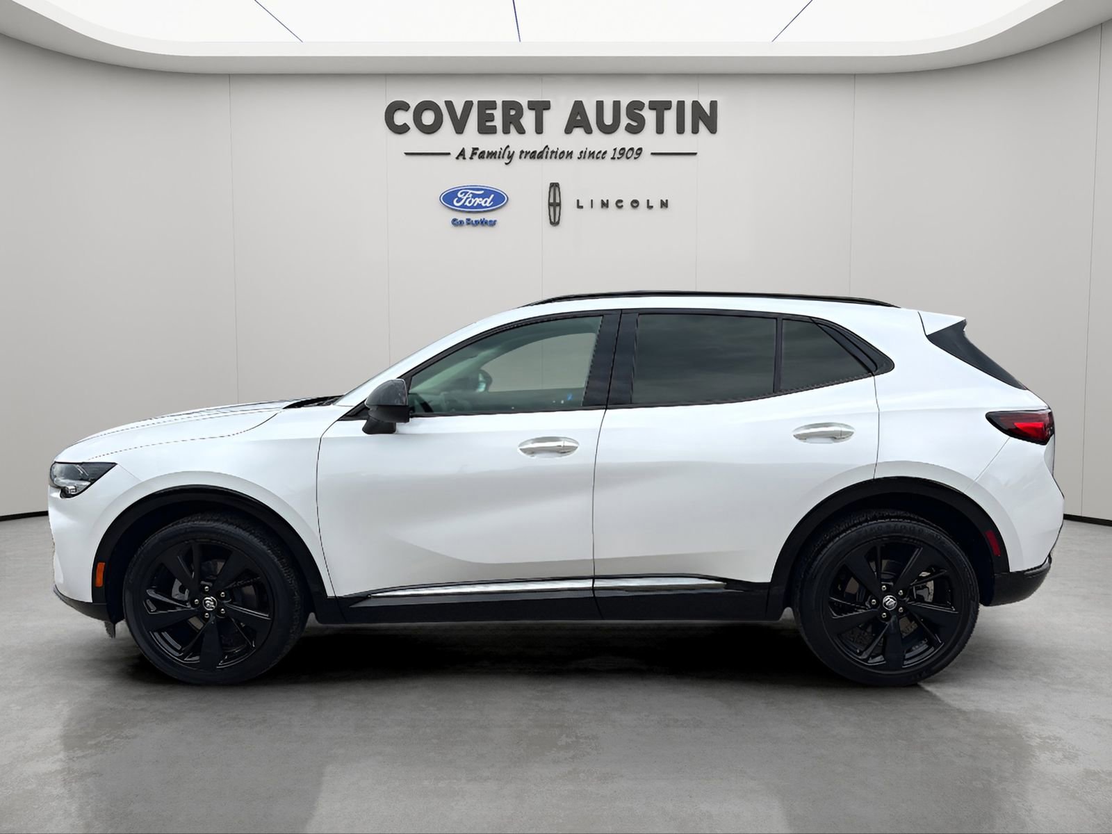 Used 2023 Buick Envision Preferred FWD image 6
