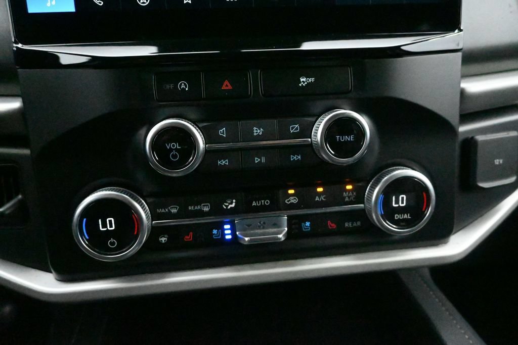 Certified 2024 Ford Expedition Max XLT RWD image 47