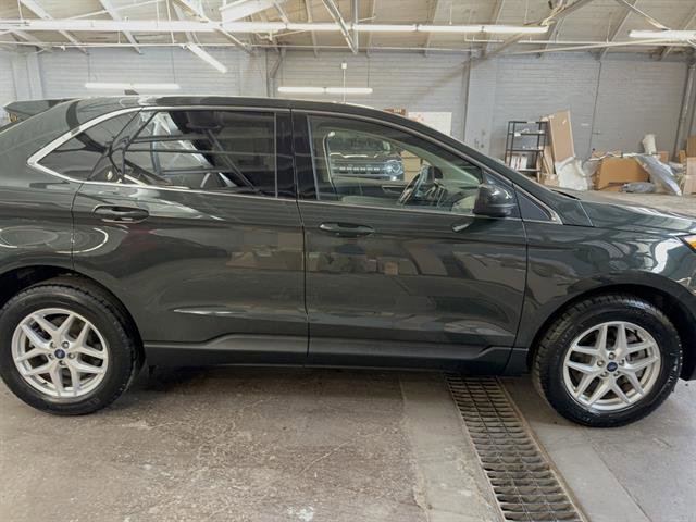 Certified 2022 Ford Edge SEL w/ Convenience Package AWD/4WD image 6