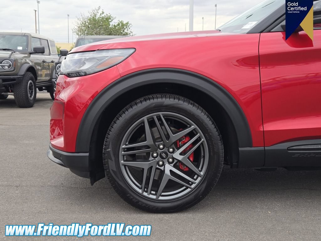 Certified 2025 Ford Explorer ST w/ Sun And Sound Package RWD image 9