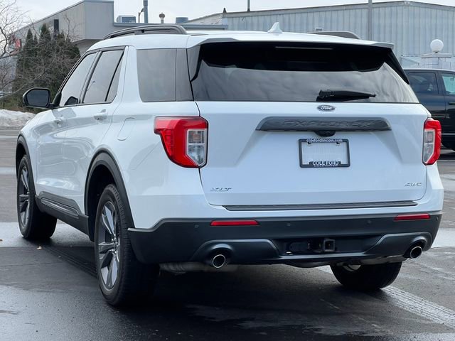 Certified 2023 Ford Explorer XLT w/ Equipment Group 202A image 5