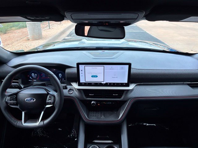 Certified 2025 Ford Explorer ST-Line w/ Premium Package AWD/4WD image 11