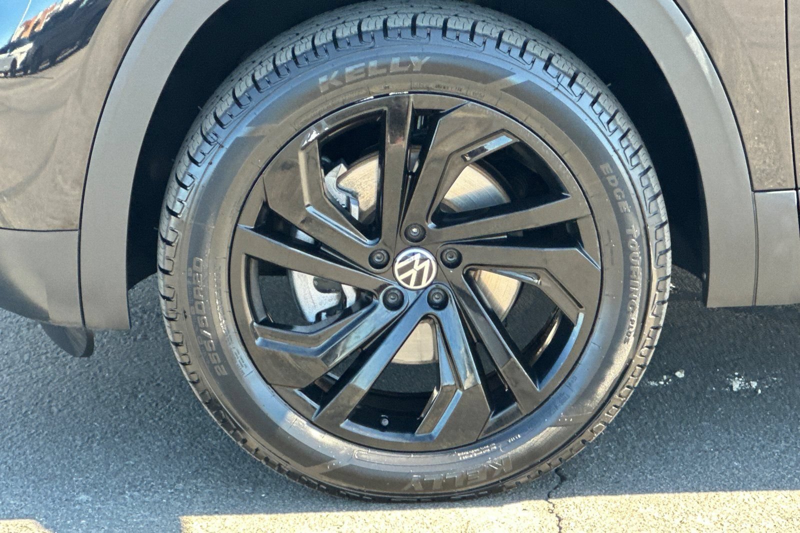Used 2023 Volkswagen Atlas SE AWD/4WD image 27