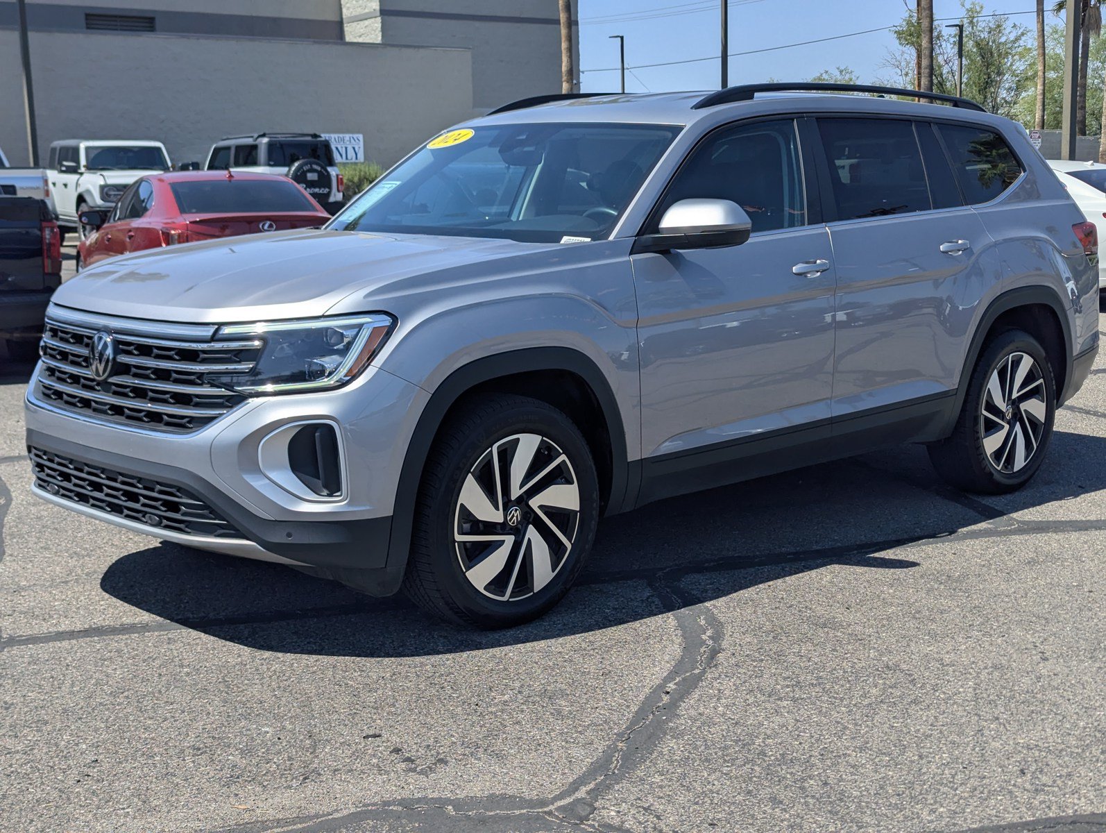 Used 2024 Volkswagen Atlas SE FWD image 5