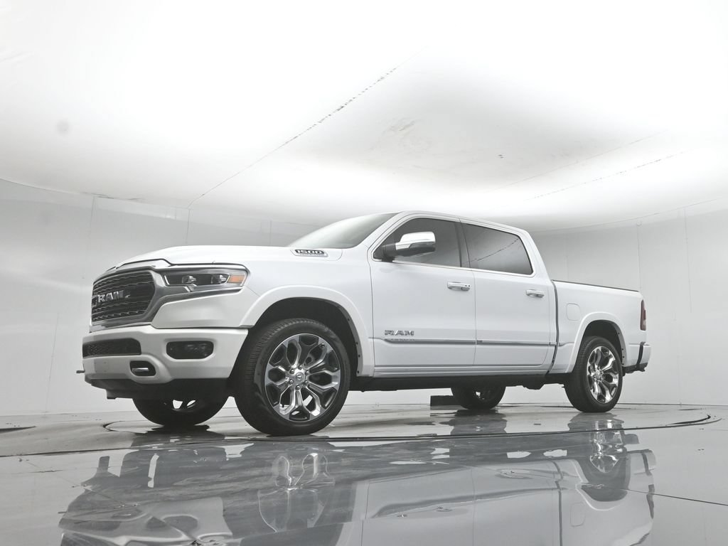 Used 2024 RAM 1500 Limited AWD/4WD image 46