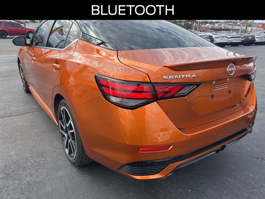 Used 2025 Nissan Sentra SR w/ SR Premium Package image 13