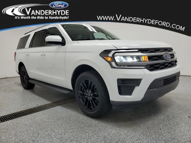 Certified 2024 Ford Expedition Max XLT image 2