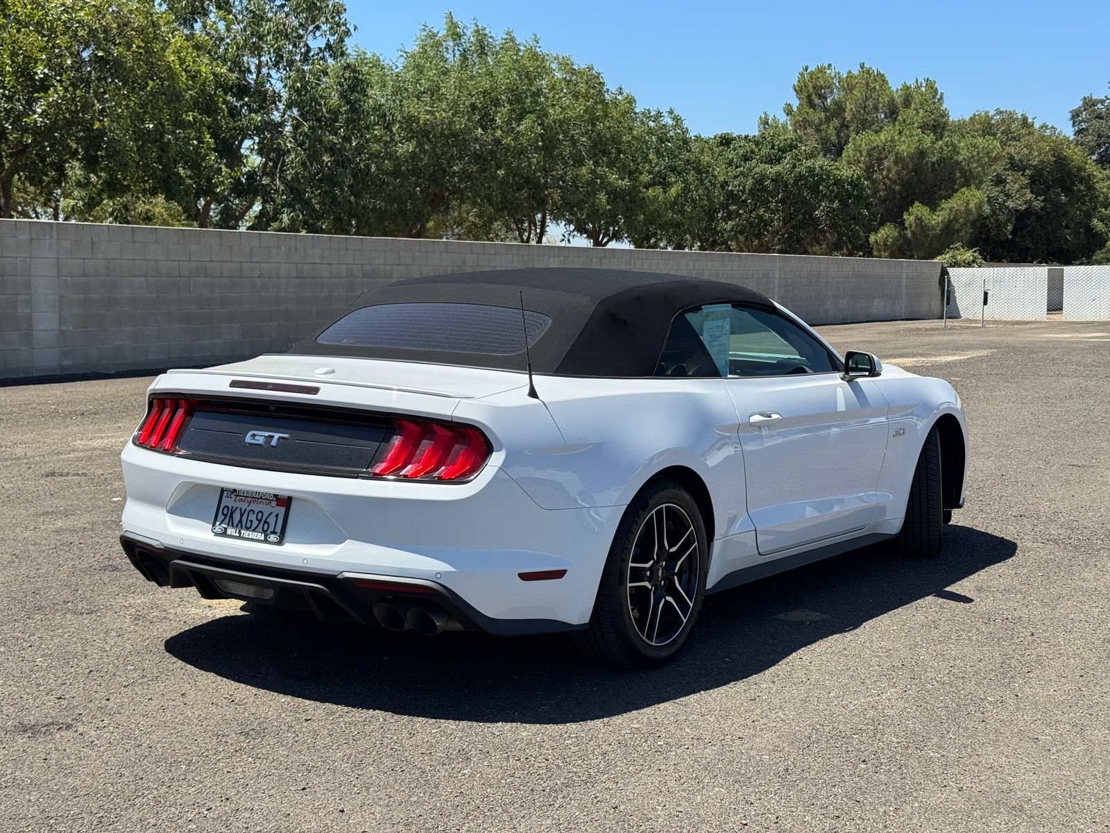 Certified 2022 Ford Mustang GT Premium w/ Equipment Group 401A RWD image 4