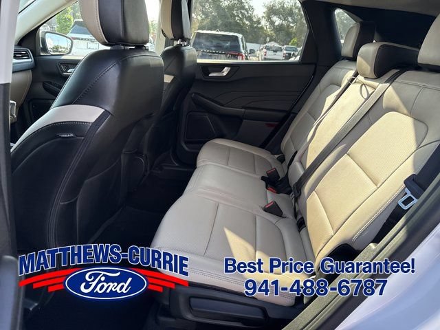 Certified 2022 Ford Escape SEL w/ Class II Trailer Tow Package AWD/4WD image 12