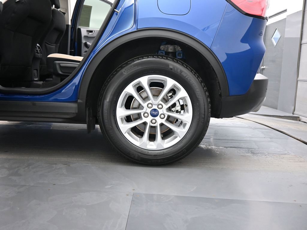 Certified 2018 Ford Mustang Premium image 18