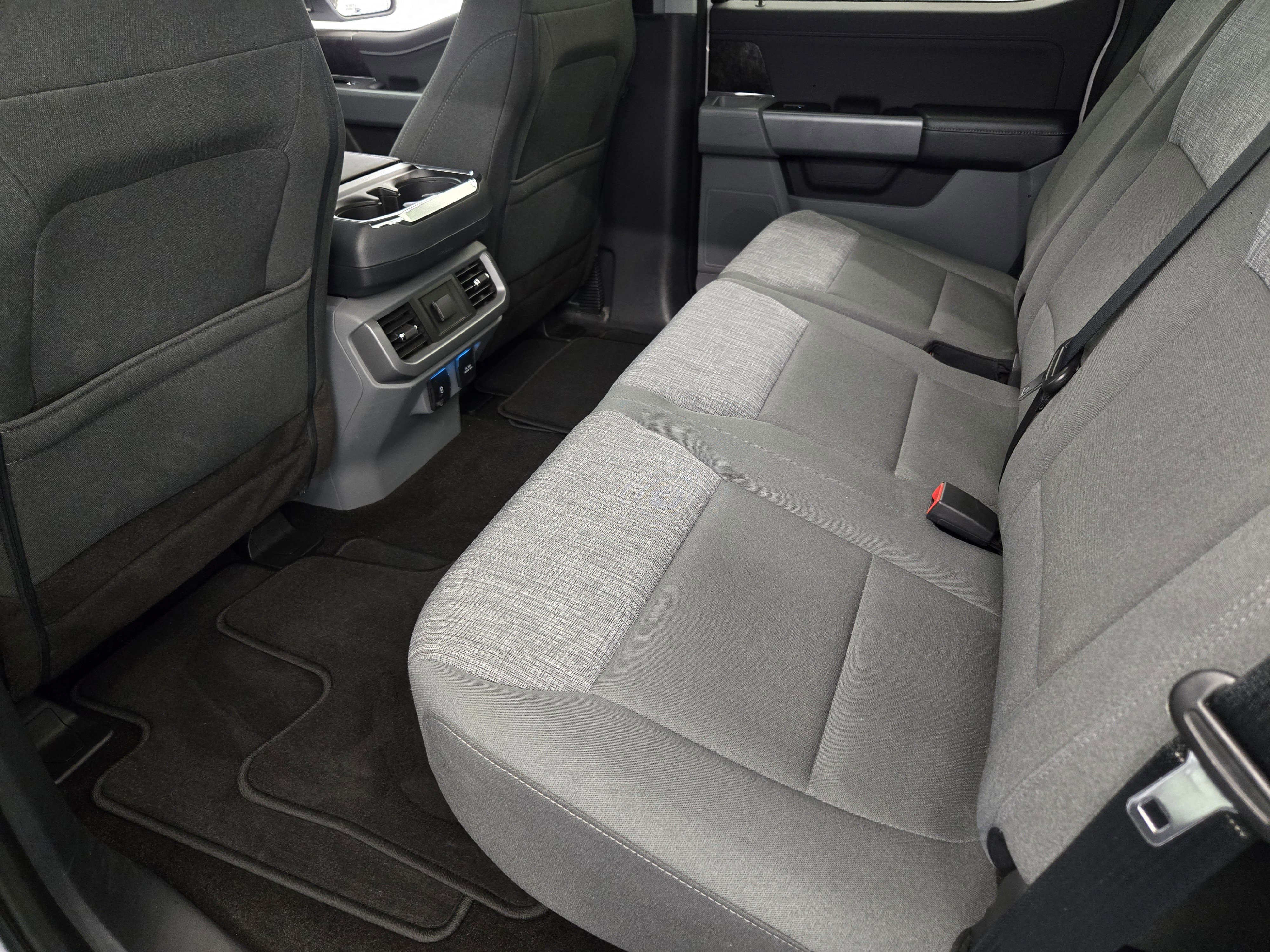 Certified 2022 Ford F150 XLT w/ Equipment Group 302A High image 29