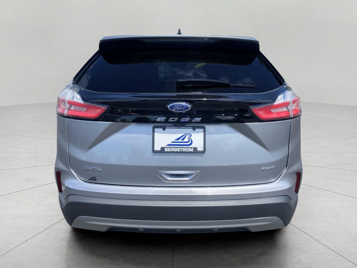 Certified 2024 Ford Edge SEL w/ Convenience Package AWD/4WD image 10