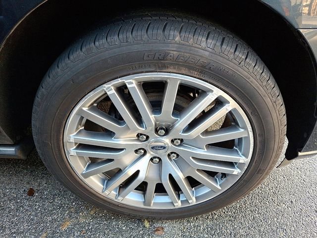 Certified 2022 Ford Expedition Platinum image 9