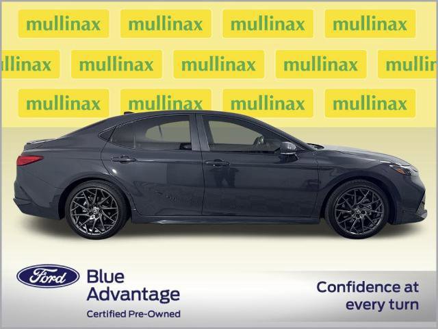 Used 2025 Toyota Camry XSE image 5