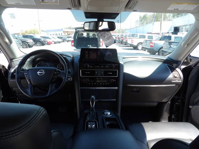 Used 2024 Nissan Armada SV AWD/4WD image 11