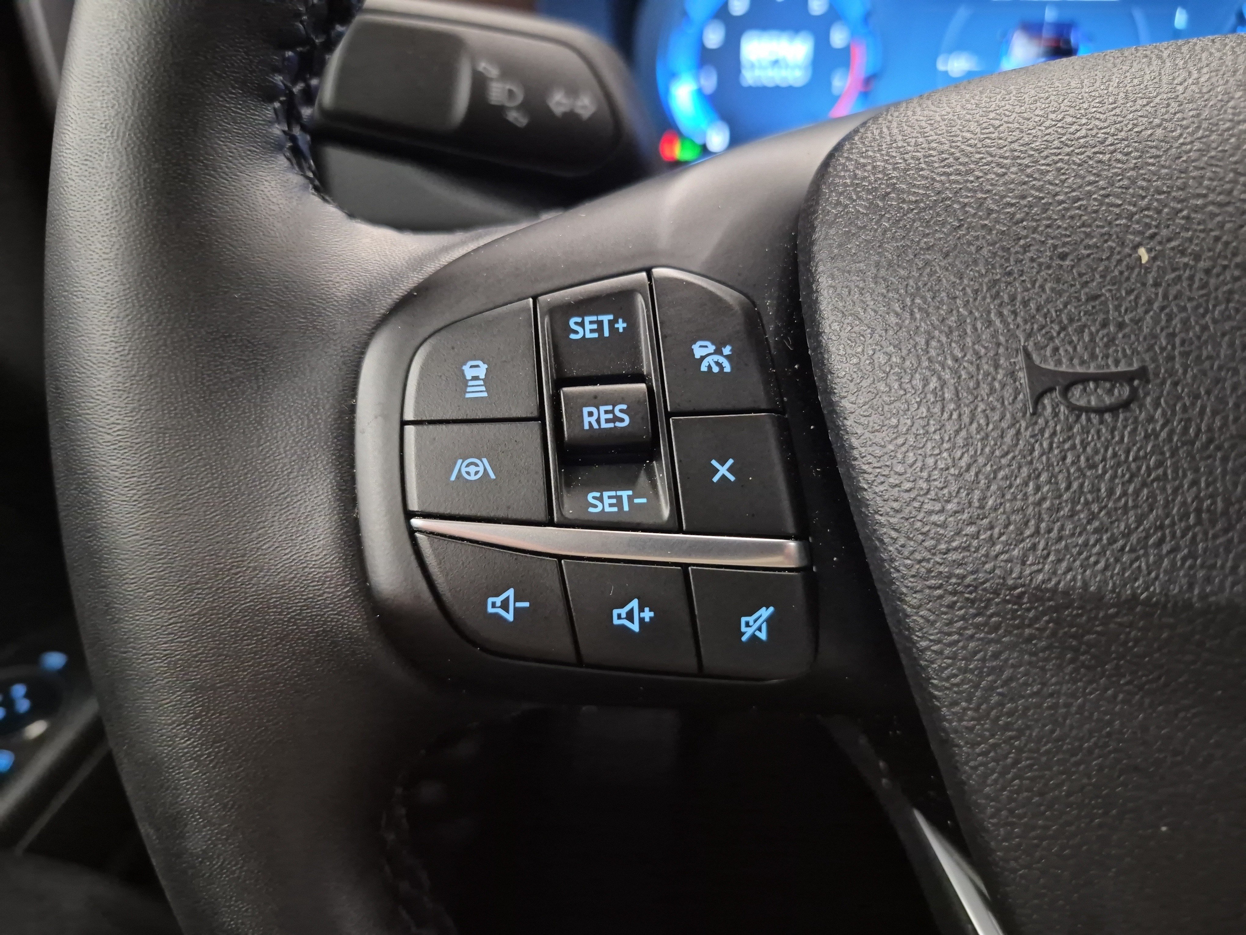 Certified 2025 Ford Bronco Sport Outer Banks w/ Outer Banks Tech Package+ AWD/4WD image 26