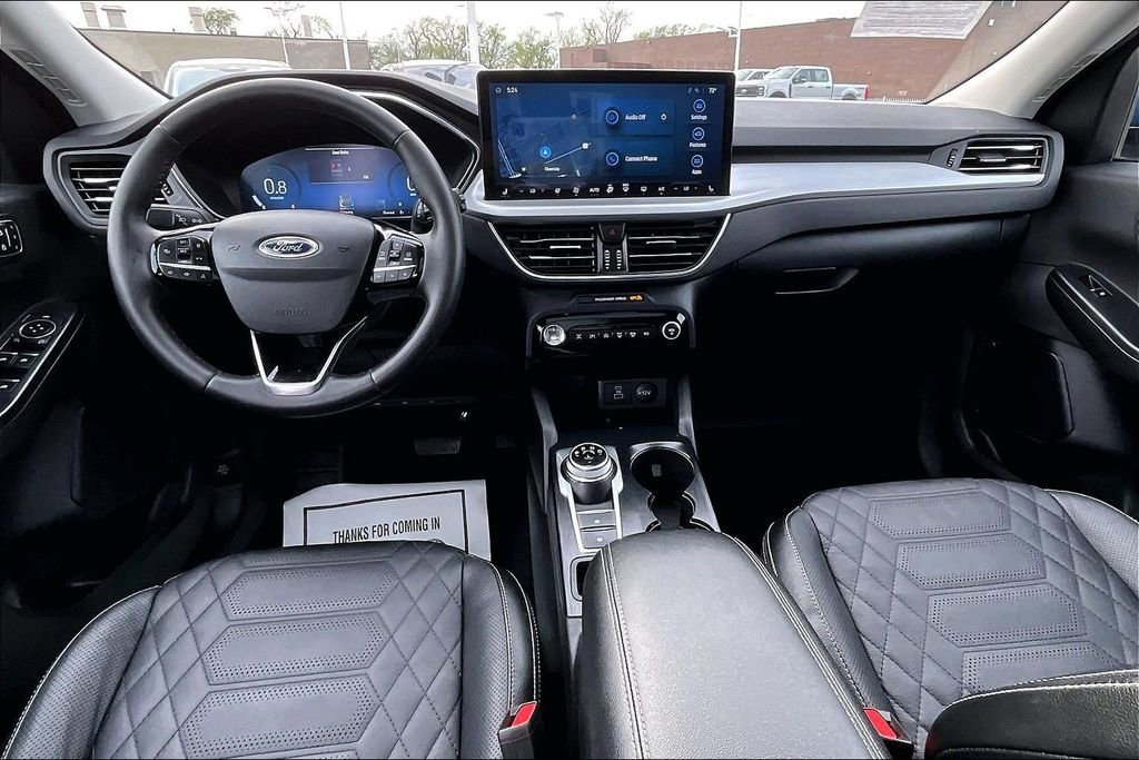 Certified 2023 Ford Escape Platinum w/ Premium Technology Package AWD/4WD image 14