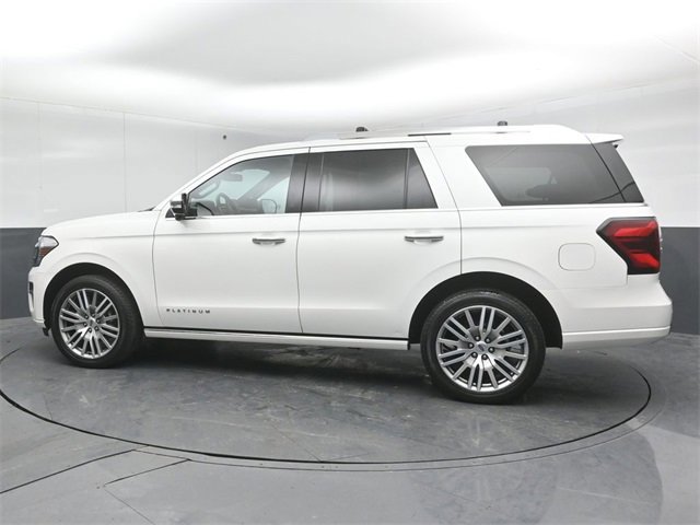 Certified 2022 Ford Expedition Platinum image 5