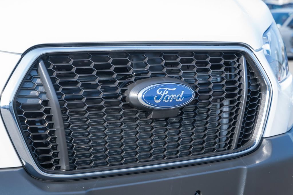 Certified 2025 Ford Transit 250 Low Roof w/ Exterior Upgrade Package RWD image 13