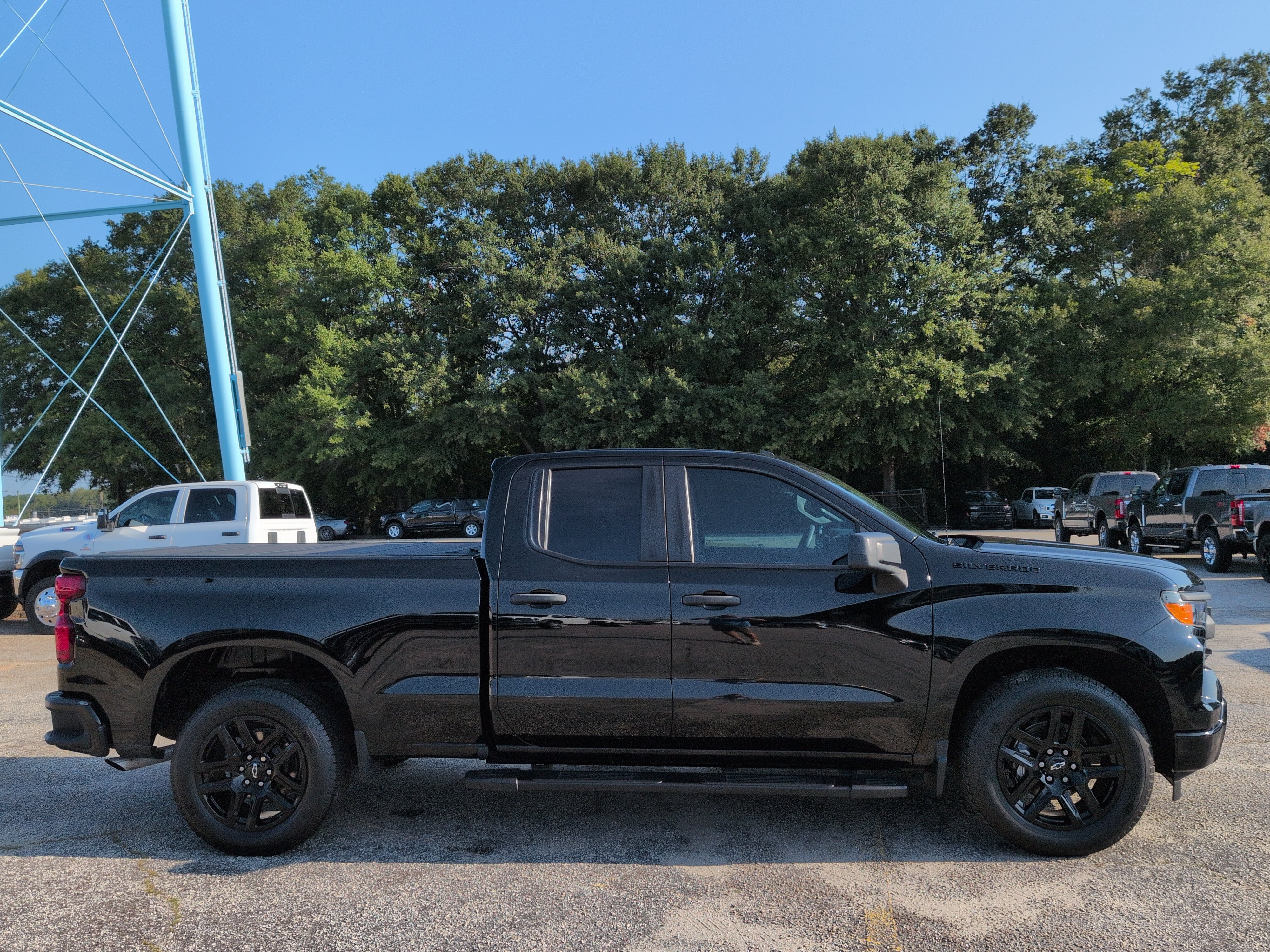 Used 2023 Chevrolet Silverado 1500 Custom w/ LPO, Dark Essentials Package RWD image 2
