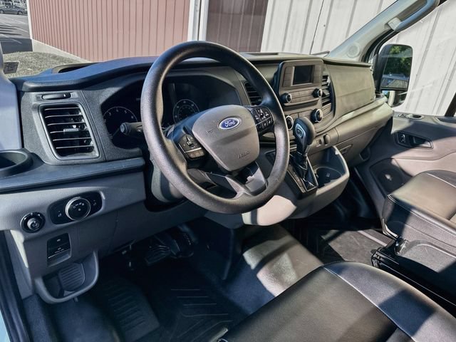 Certified 2023 Ford Transit 250 Medium Roof RWD image 18