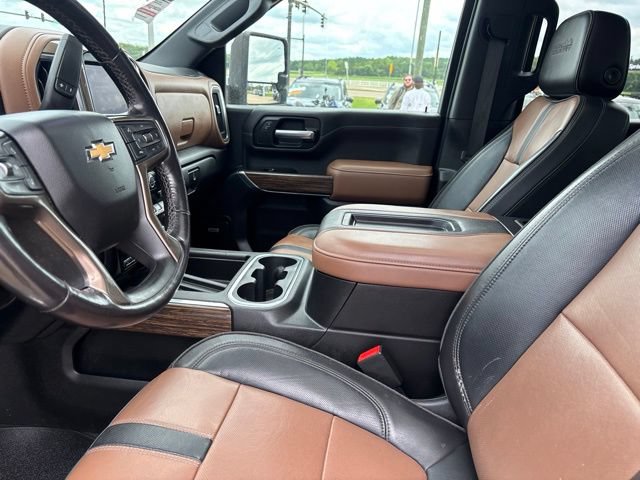 Used 2022 Chevrolet Silverado 2500 High Country w/ Z71 Off-Road Package AWD/4WD image 16