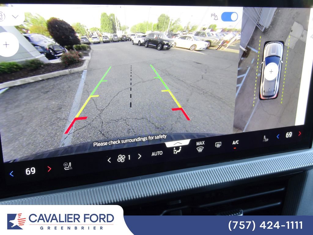 Certified 2025 Ford Explorer ST-Line AWD/4WD image 29