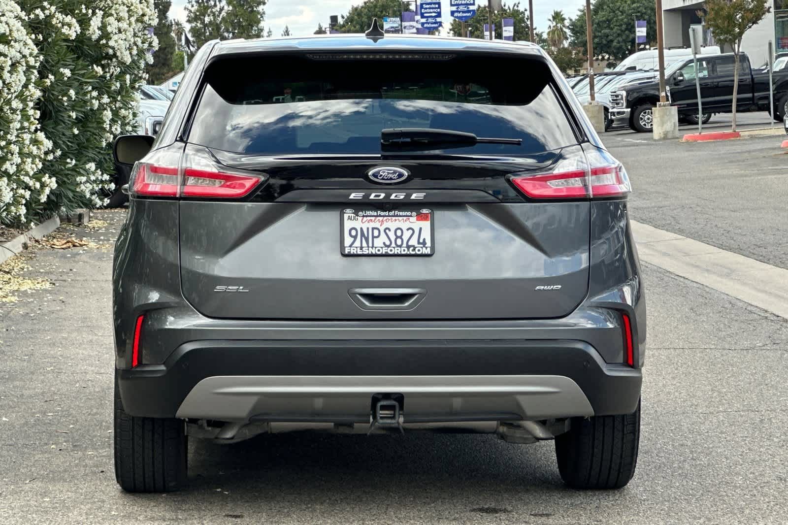 Certified 2024 Ford Edge SEL w/ Convenience Package AWD/4WD image 8