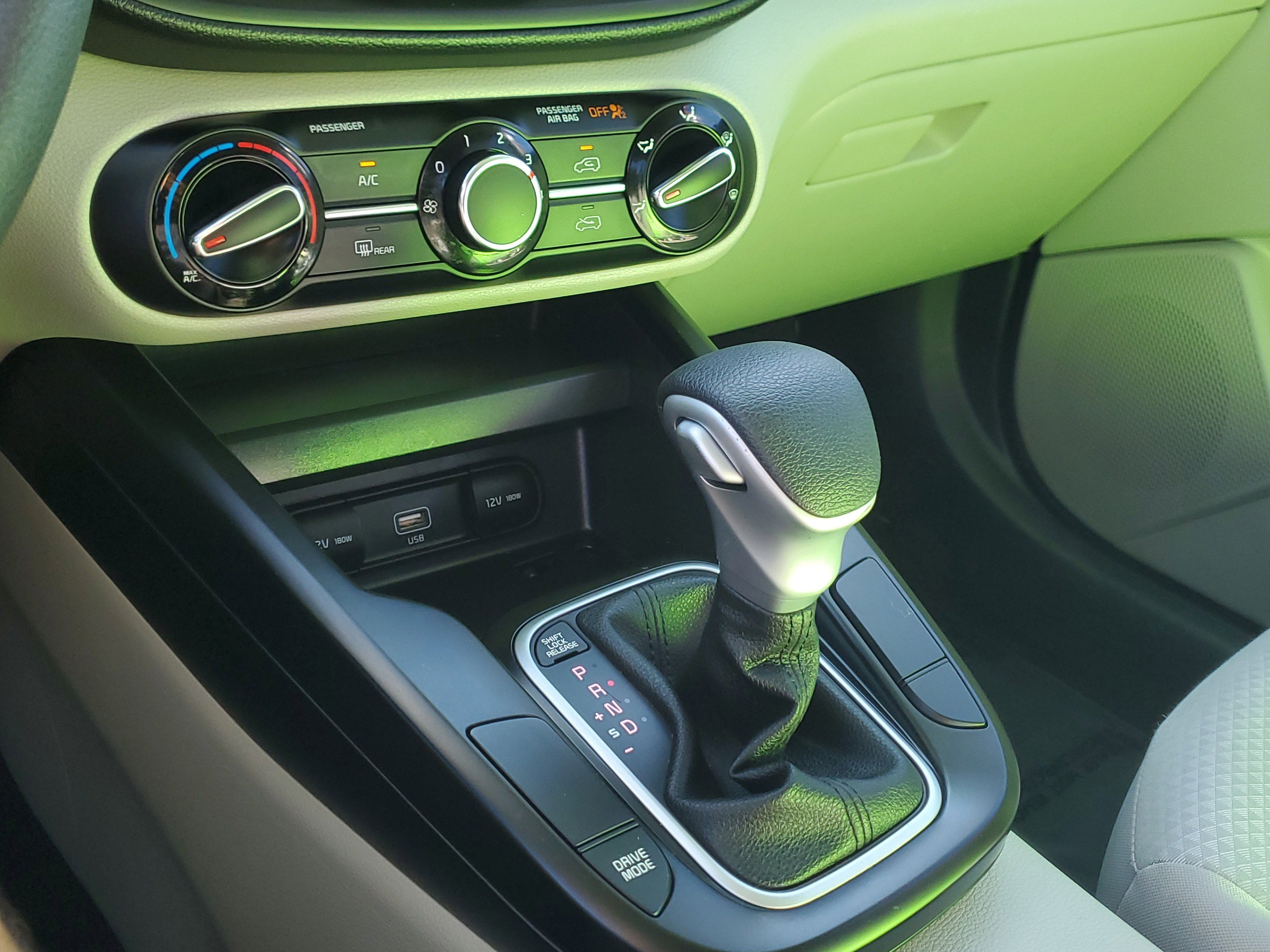 Used 2022 Kia Soul LX w/ Technology Package image 27