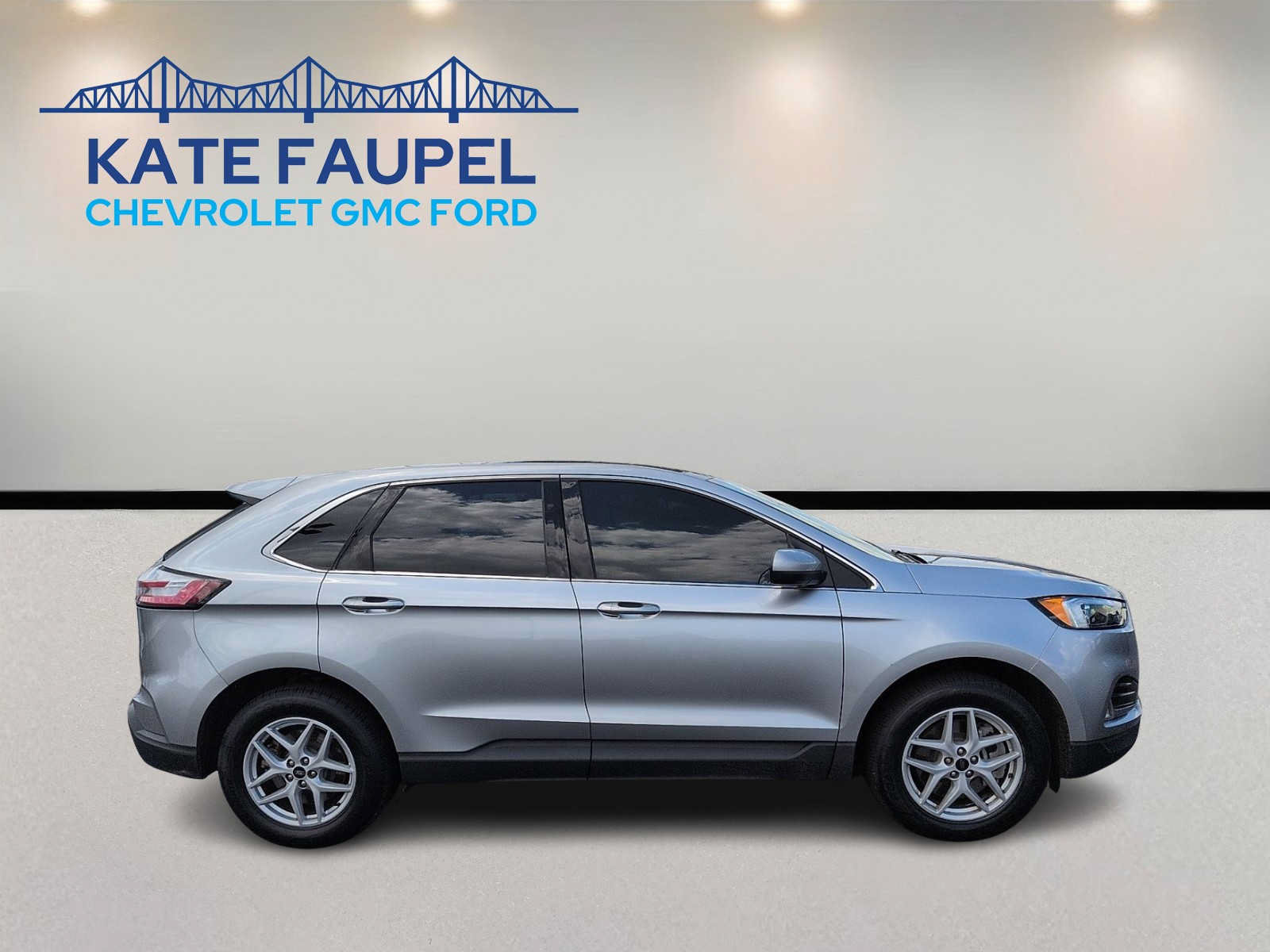 Certified 2023 Ford Edge SEL w/ Convenience Package AWD/4WD image 8