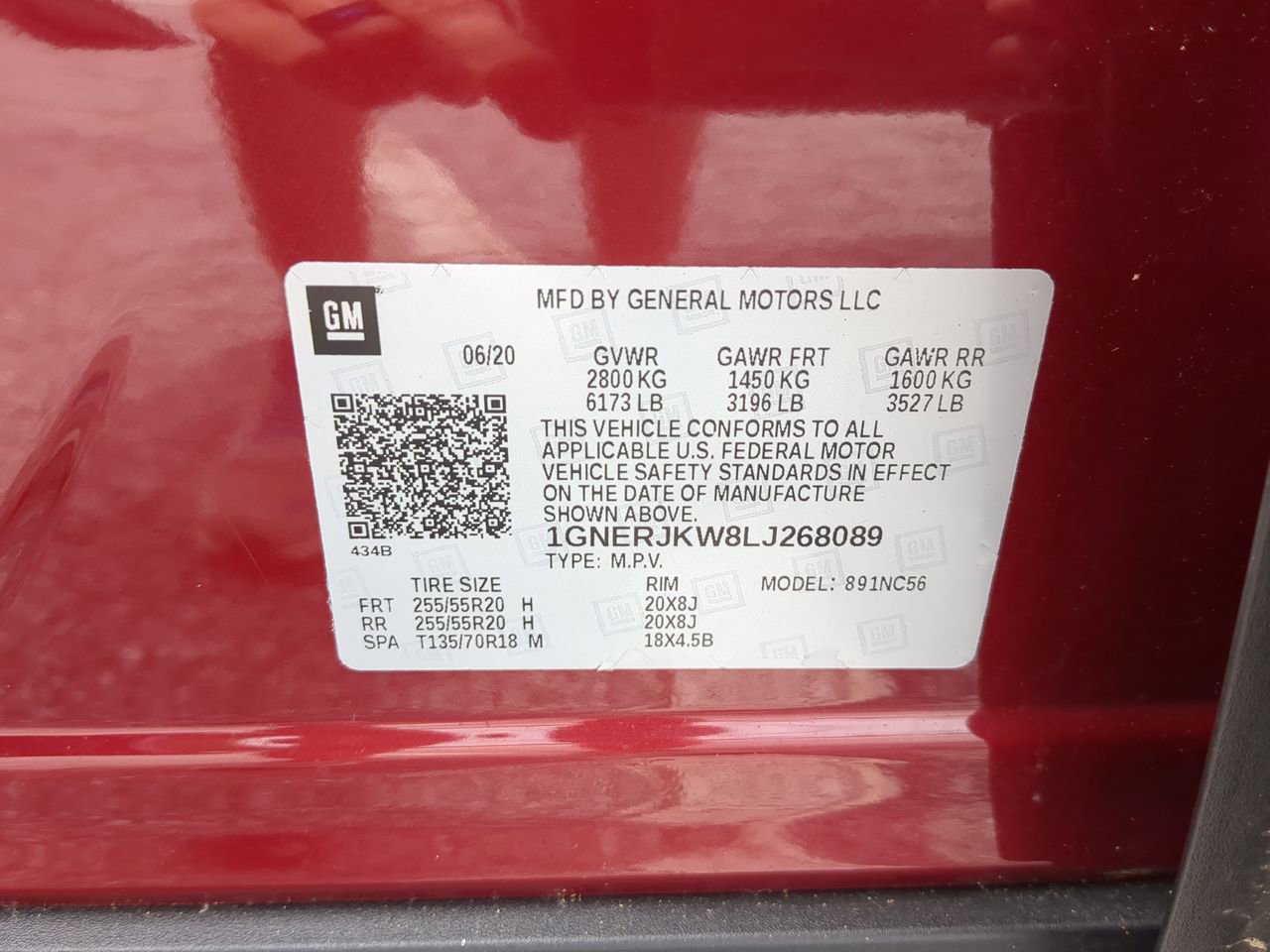 Used 2020 Chevrolet Traverse RS FWD image 28