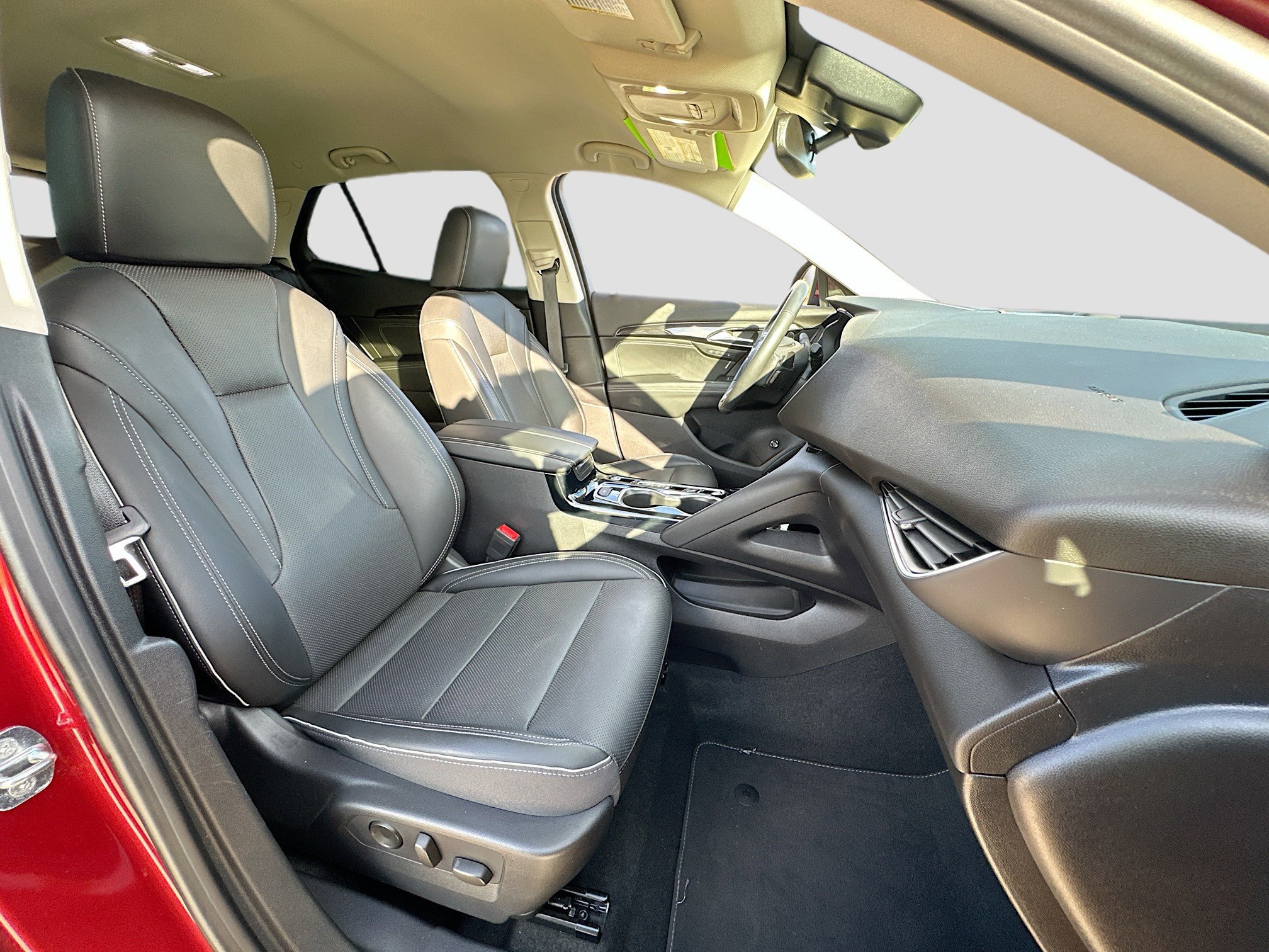 Used 2022 Buick Envision Essence w/ Safety Package image 26